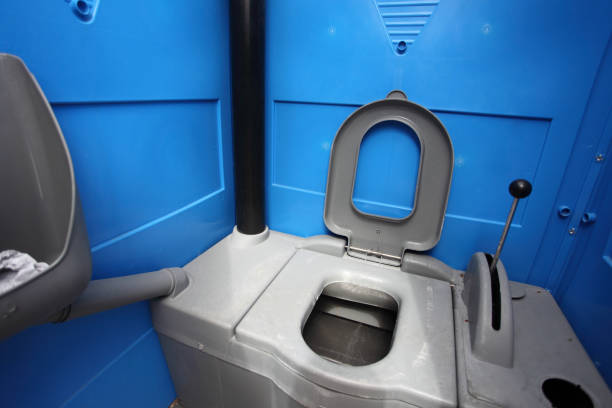 Best Portable restroom trailer rental  in Charlestown, MD